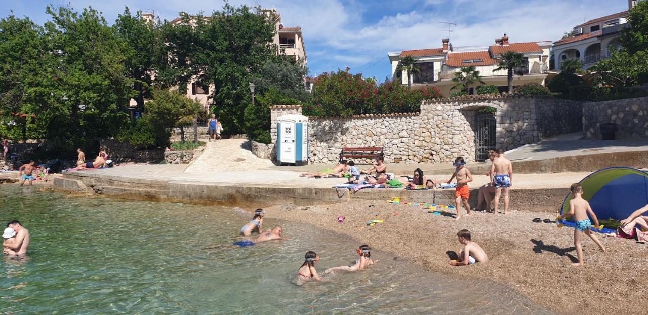 Apartman Sea View فانتاسيسي المظهر الخارجي الصورة