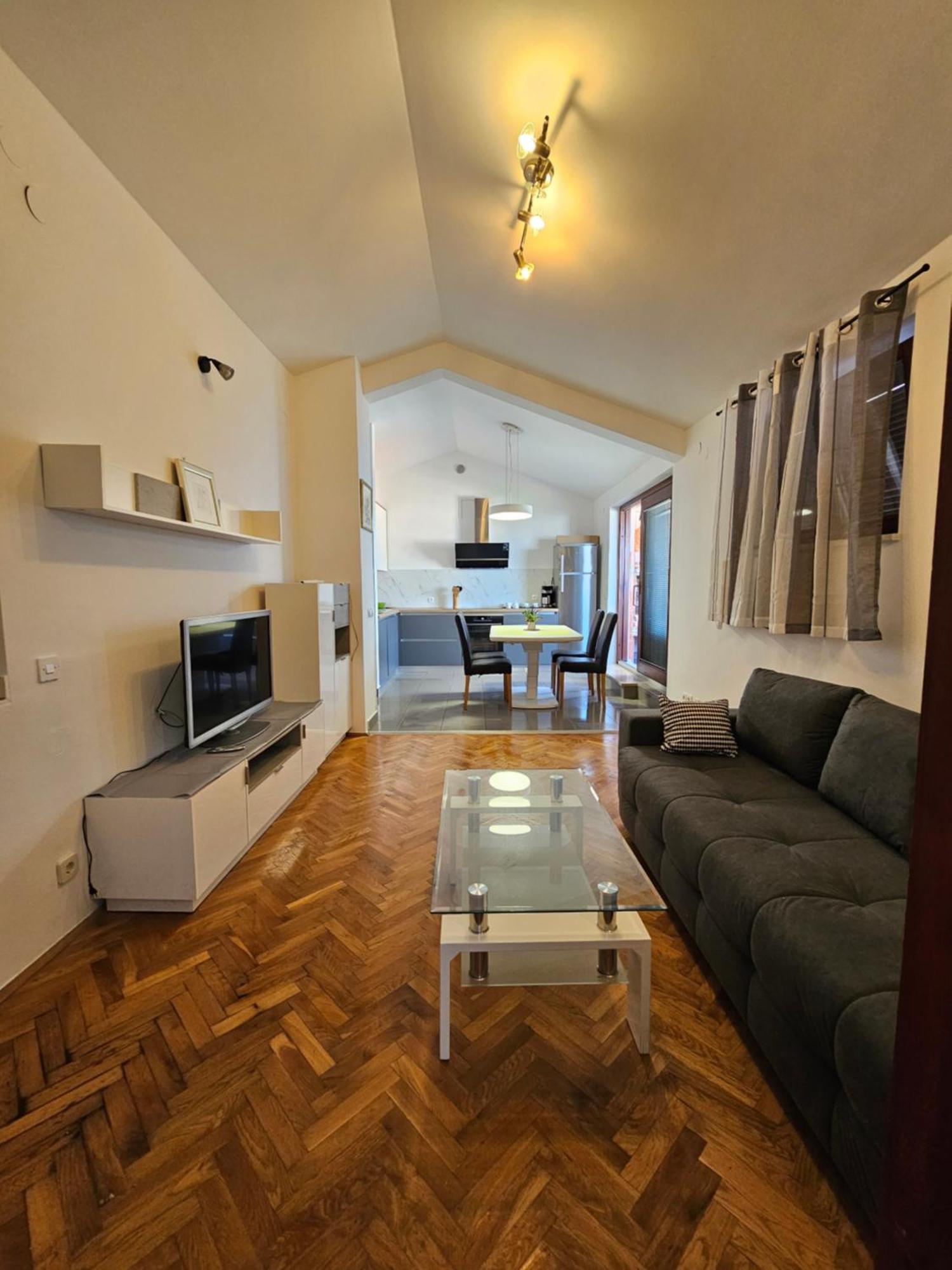 Apartman Sea View فانتاسيسي المظهر الخارجي الصورة